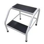 Escadinha De 2 Degraus Para Maca Anti Antiderrapante Metal Profissional Estética Doméstico Casa – MR